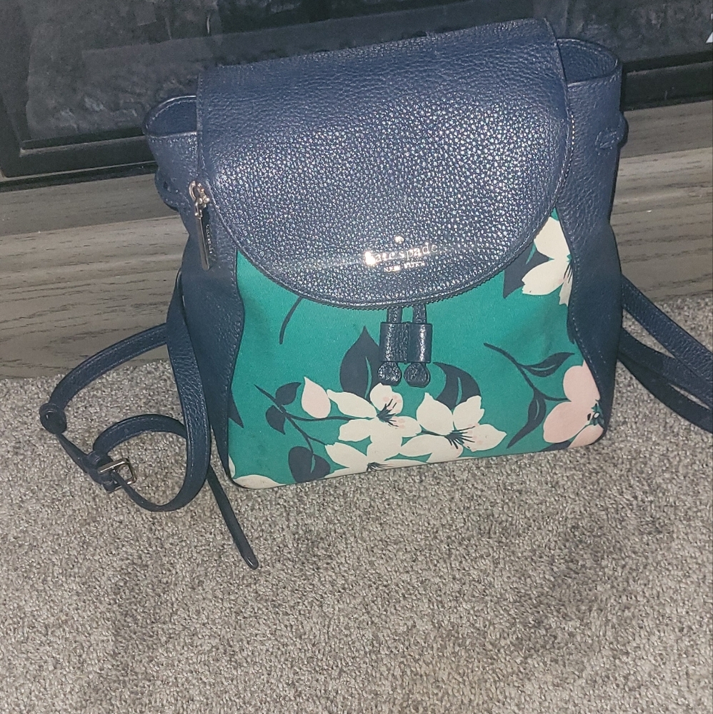 KATE SPADE  BACKPACK - Picture 4 of 11